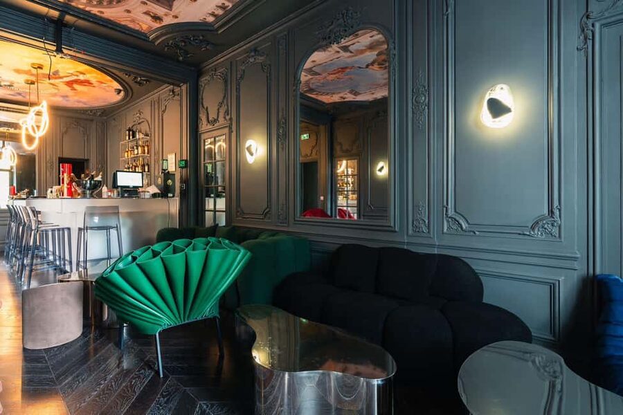 Cocktails lessons in Speakeasy - Who will enjoy this most