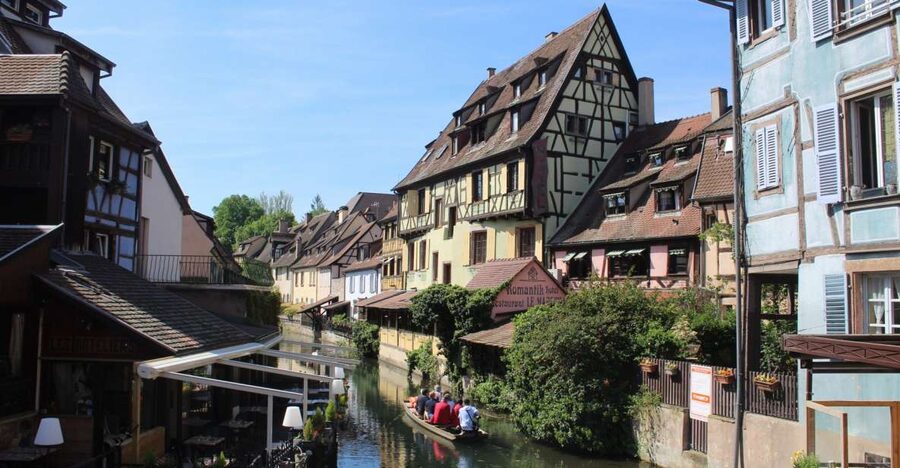 Colmar: Highlights Walking Tour and Wine Tasting - Key points at a glance