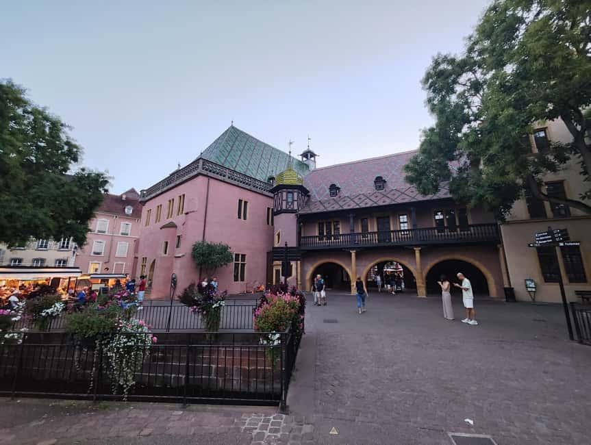 Colmar: Private Guided Walking Tour of the City Center - Adolf House and Maison des Têtes