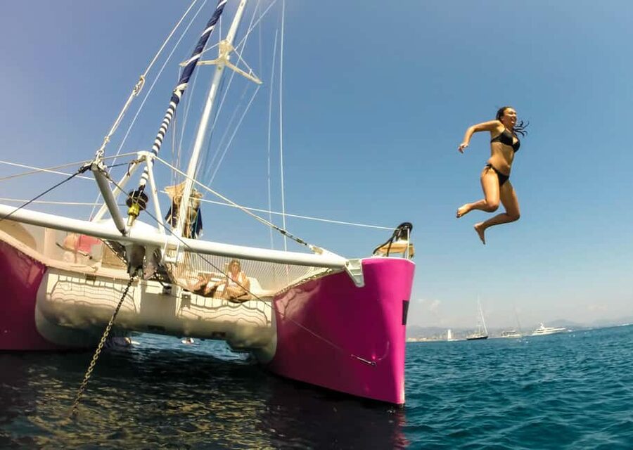 Côte d'Azur: Half-Day Coastline Catamaran Sailing Tour - Aperitif, fruit, and the optional €18 lunch