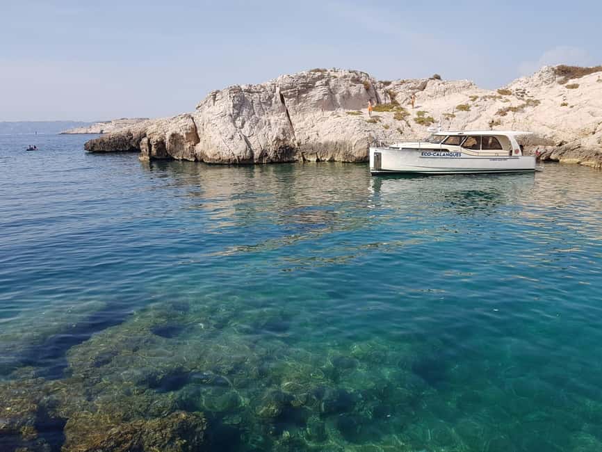Cruise, Coffee and Swimming in the Calanques of Frioul - A quiet start from Marseille’s Old Port