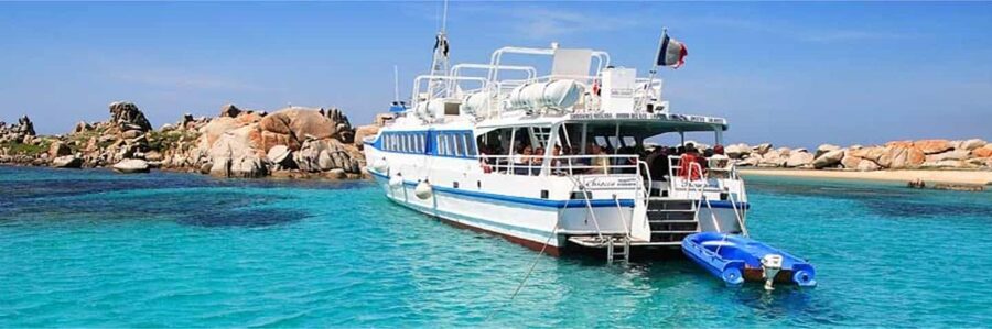 Day cruise to the Cerbicales & Lavezzi Islands with lunch - The coast from Cerbicales to Bonifacio