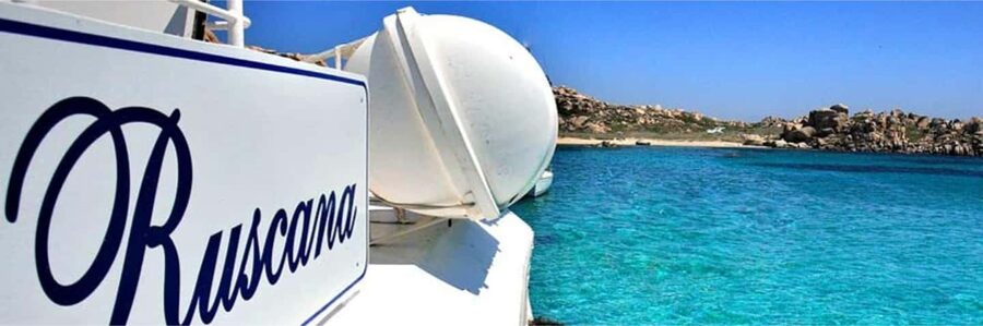 Day cruise to the Cerbicales & Lavezzi Islands with lunch - Lavezzi Islands: swim first or walk ashore
