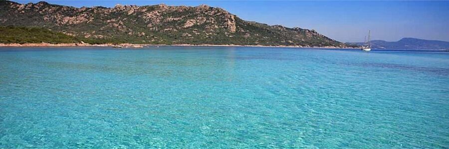 Day cruise to the Cerbicales & Lavezzi Islands with lunch - The final swim near Carratoghju or Cerbicales