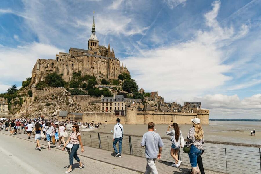 Day Trip to Mont-Saint-Michel from Paris - Arriving at the island and reaching the village