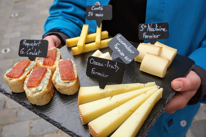 Devour Bordeaux: Ultimate Food & Wine Tasting Tour - Canelé and the character of Bordeaux