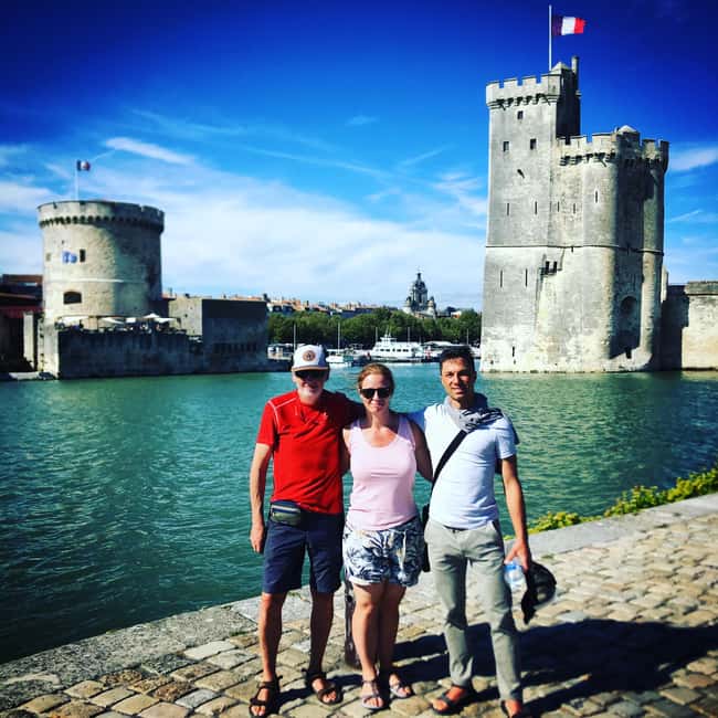 Discovery Walking Tour of La Rochelle - History, modern culture, and public art