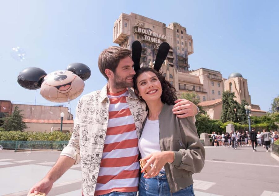 Disneyland® Paris 1-Day Flexible Date Ticket - Parades, castle shows, and the final hours