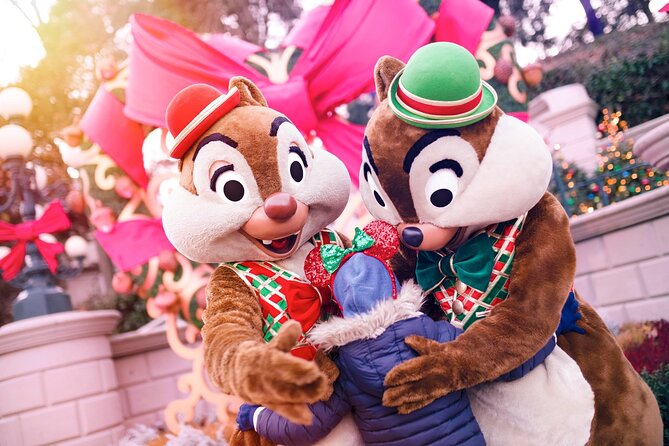 Disneyland® Paris 1 Day Ticket with Transport from Paris - Disneyland Park: the classic five-land day