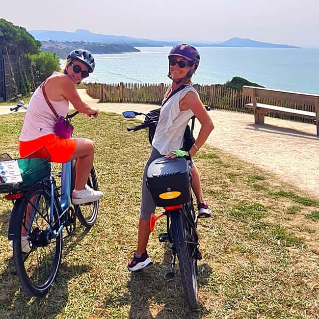 E-bike Guided Tour Biarritz & small villages - Bidart brings a quieter Basque coast