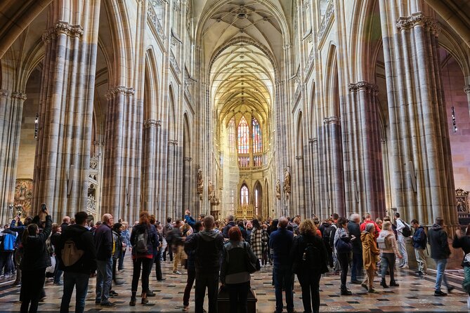Early Access Paris Notre Dame Cathedral Walking Tour - Palais de Justice, Sainte-Chapelle, and the Conciergerie