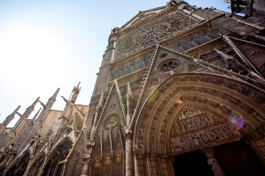 Electric Bike Tour of Paris’ Hidden Gems - How the tour compares with walking and bus sightseeing