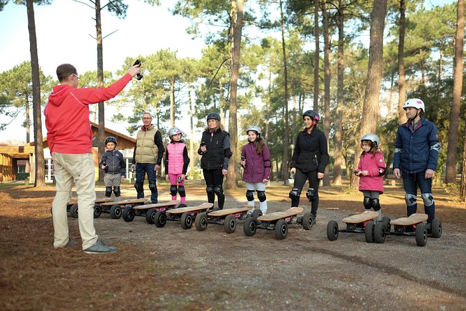 Electric cross skate initiation from 6 years old - Learning to ride at Camping Yelloh! Village Sylvamar