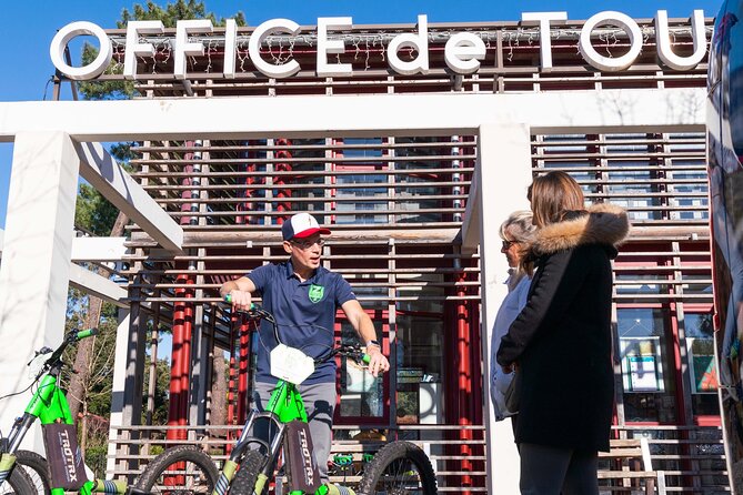 Electric scooter tour in Hossegor - From Cap Océan to Hossegor’s golf-course greenway