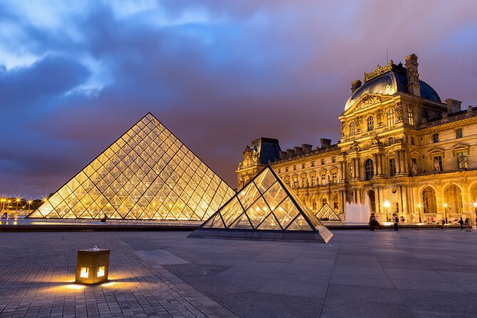 Entry ticket for the Louvre Museum in Paris - Three to five hours inside a very large museum