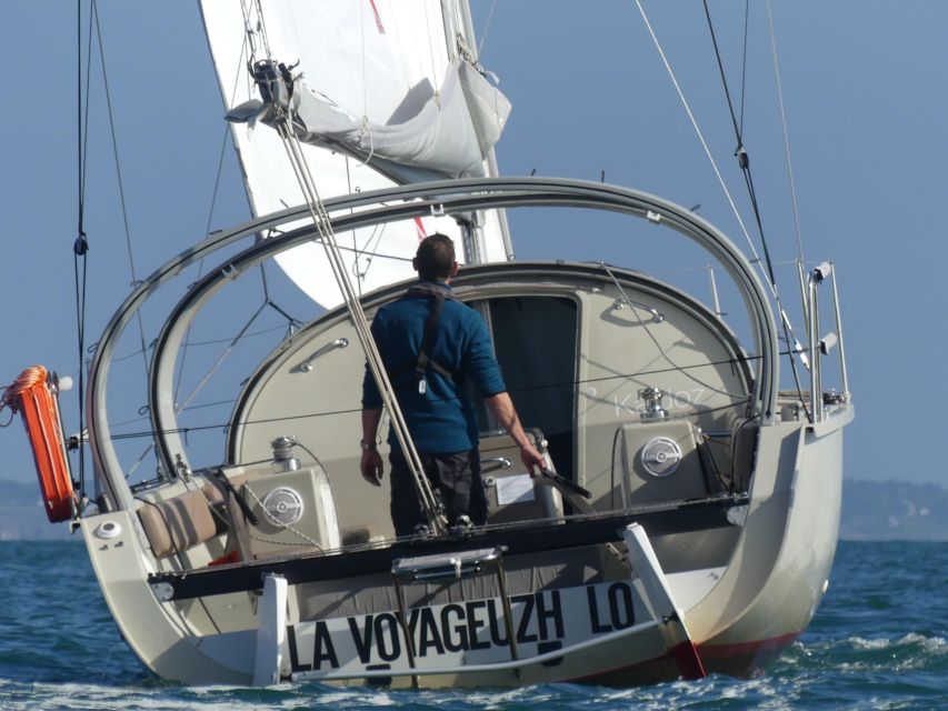 Evening aperitif cruise at the entrance of Morbihan's Gulf - Leaving Port du Crouesty at 6:00 p.m.