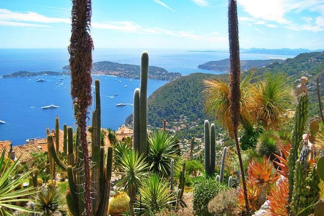 Excursion partagée Eze, Monaco & Monte Carlo from Nice - Monte Carlo is a quick photo stop