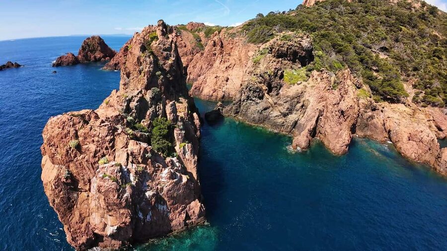 Fréjus 2.5 Hours Sea Excursion by Boat - Starting at Place dei Tambourinaire in Port Fréjus