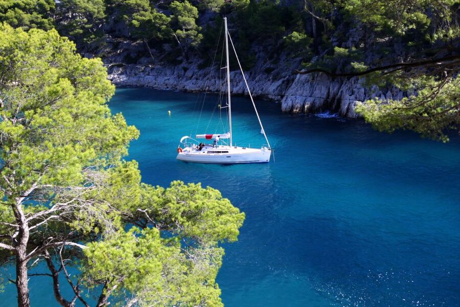 From Aix: Cassis Boat Ride & Provence Wine Tasting Day Tour - Why this Aix to Cassis day works so well
