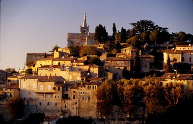 From Aix-en-Provence: Luberon Hilltop Villages Half-Day Tour - Key points to know before booking