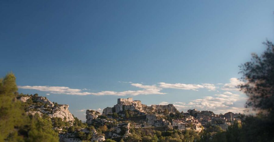 From Arles: Alpilles Regional Park Provence 4x4 Safari - Saint-Rémy and the village setting