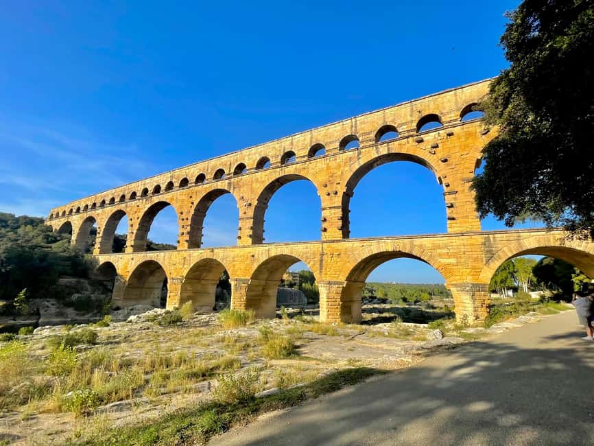 From Avignon: Provence Highlights Full-Day Tour - Fontaine de Vaucluse and the source of the Sorgue