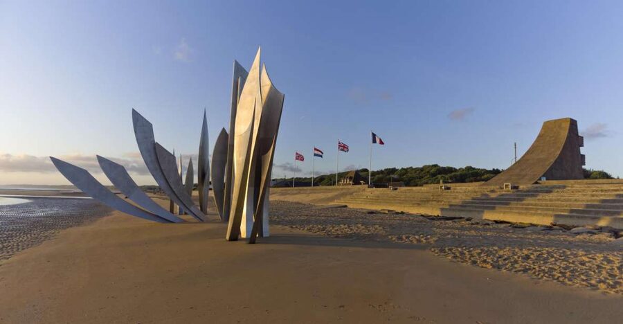From Bayeux: American D-Day Sites in Normandy Full-Day Tour - Why this day gives you the D-Day story in useful order