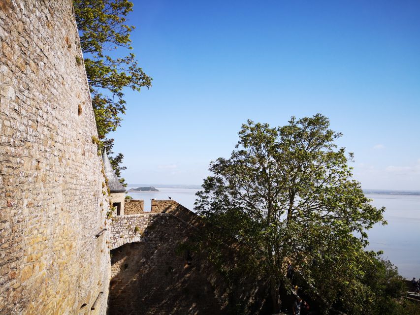 From Bayeux: Full-Day Mont Saint-Michel Tour - Inside Mont Saint-Michel Abbey for 105 minutes