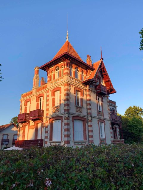 From Bordeaux: Arcachon Bay Full Day Tour and Oyster Lunch - Guide quality and the small-group advantage