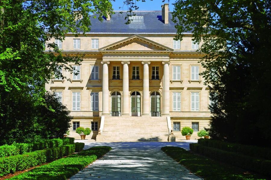 From Bordeaux: Full-Day Medoc Wine Tour - First estate: learning how a château makes wine