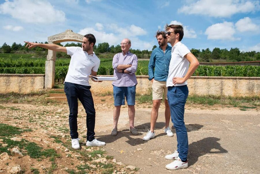 From: Dijon/Beaune: Burgundy Region Winery Tour with Lunch - Who should book it