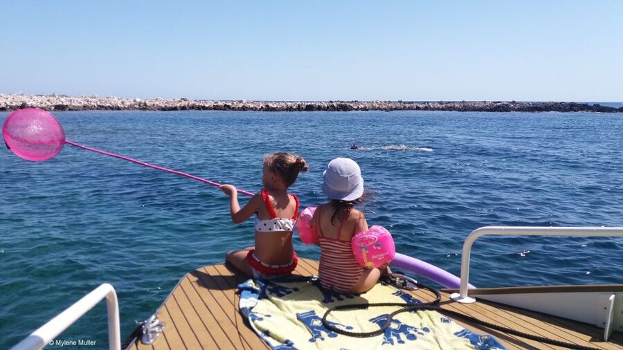 From Juan les Pins: Private French Riviera Solar Boat Cruise - Following the villas of the Cape d’Antibes