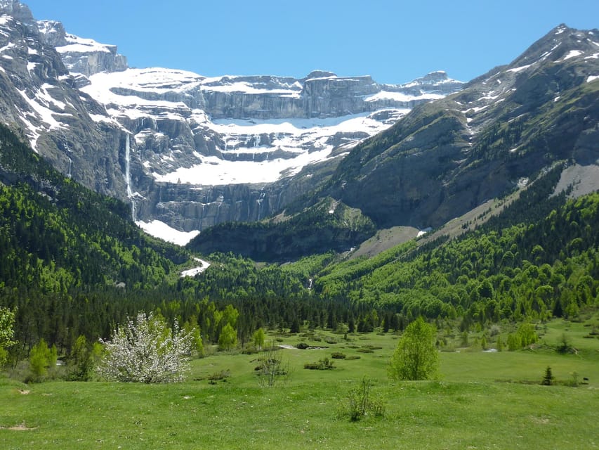 From Lourdes: Gavarnie and Pont d'Espagne Day Trip - Cauterets: a useful lunch stop with local character