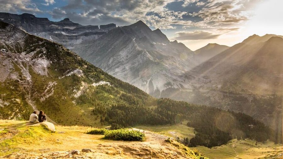 From Lourdes: Gavarnie and Pont d'Espagne Day Trip - What the $58 price really gives you