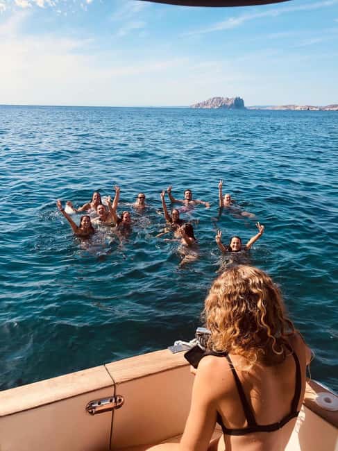 From Marseille: Calanques National Park Eco Boat Cruise - A quiet way to reach the Calanques from Marseille
