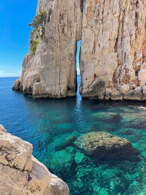 From Marseille: Iconic Calanques Boat Tour with Swimming - What the swimming and snorkeling are really like
