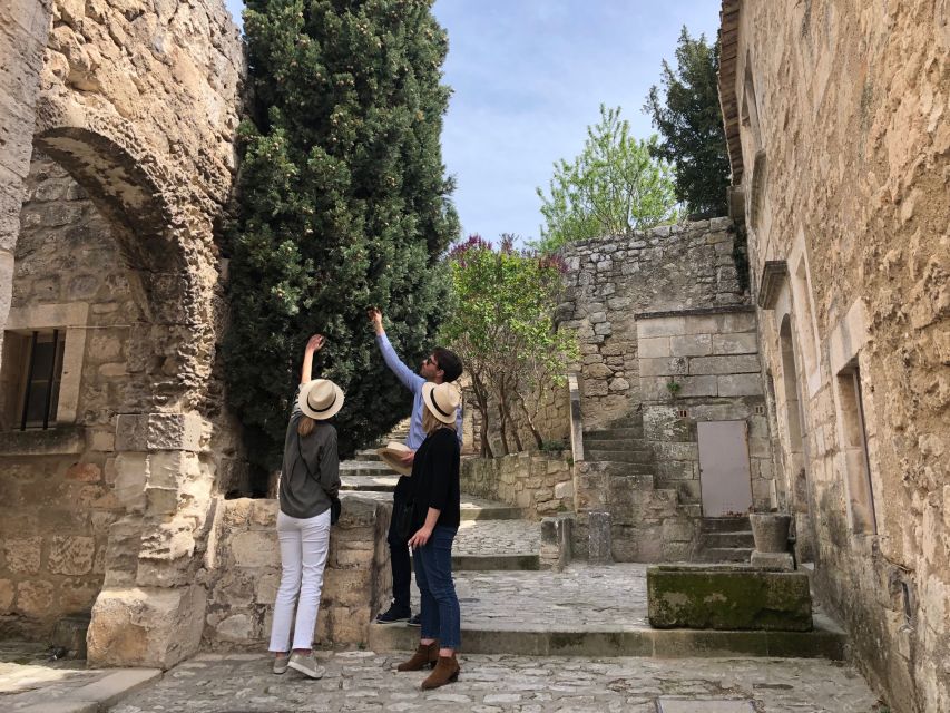 From Marseille: Provence Sightseeing Tour and Wine Tasting - Key points to know before booking