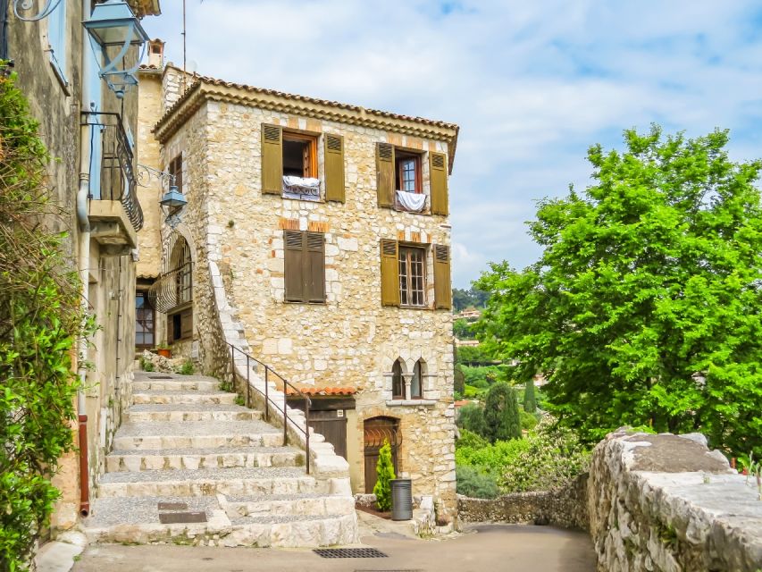 From Nice: Provence and its Medieval Villages Full-Day Tour - What the guide adds to the day