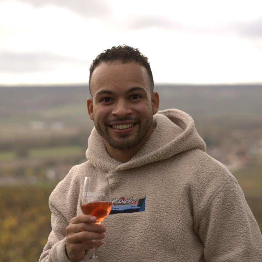From Paris: Day Trip to Champagne with 8 Tastings & Lunch - The two-hour ride from Paris
