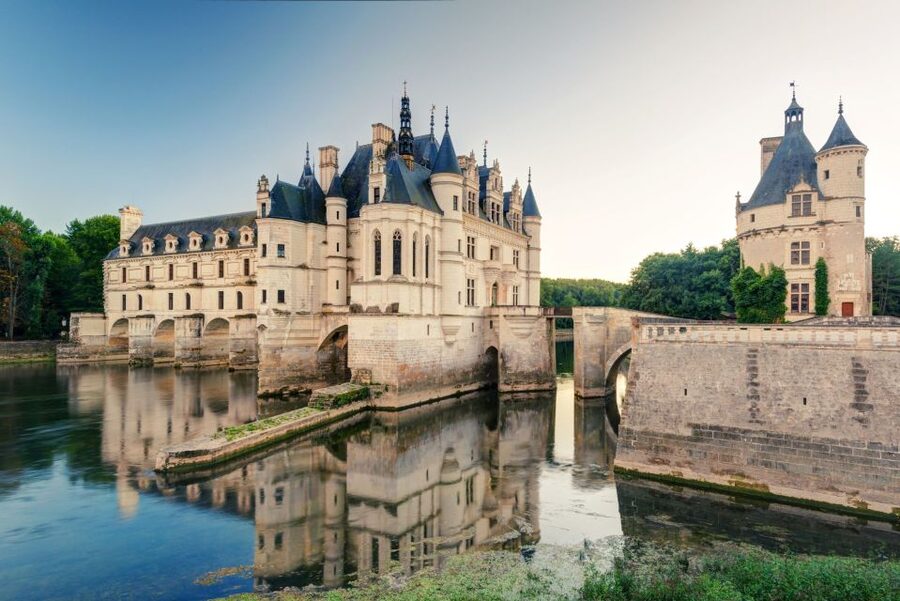 From Paris: Full-Day Loire Valley Chateaux Tour - Food, clothing, and practical comfort