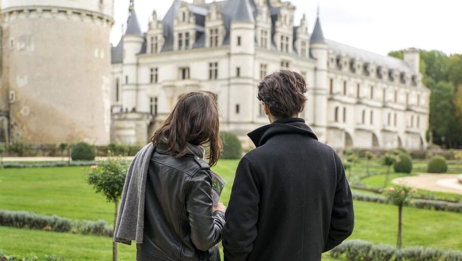 From Paris: Full-Day Loire Valley Chateaux Tour - Is $127 a fair price?