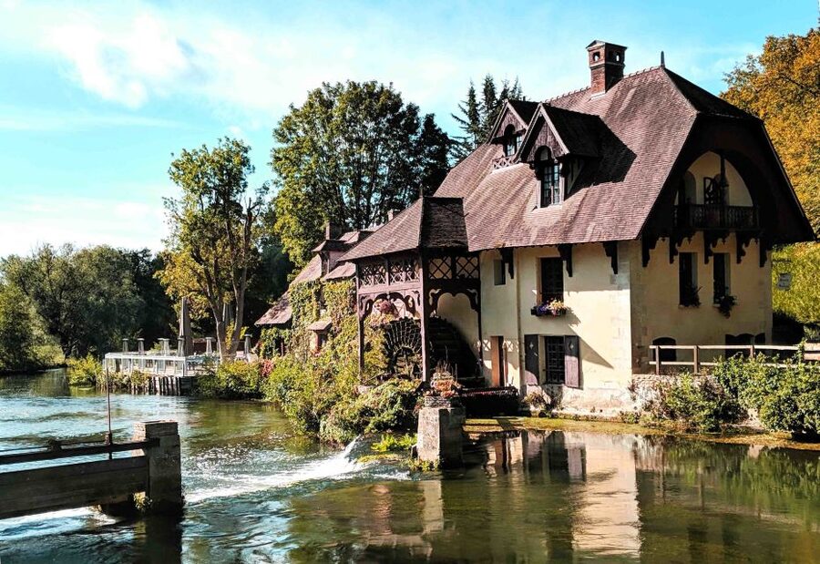 From Paris: Monet Impressionism Tour to Giverny by Minibus - Who Will Enjoy This Giverny Tour Most?