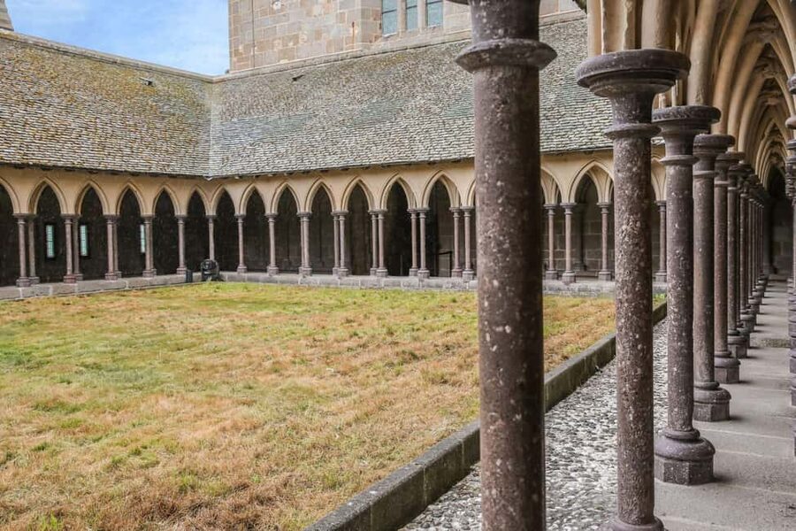 From Paris: Mont Saint-Michel Tour with Hotel Pickup Service - Who will get the most from this tour
