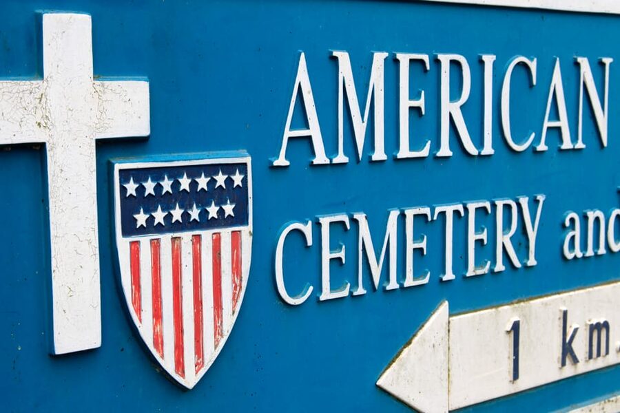 From Paris: Normandy D-Day Beaches Day Trip with Lunch - Pointe du Hoc and the Ranger assault