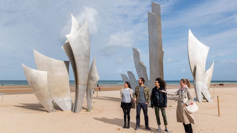 From Paris: Normandy D-Day Beaches Day Trip with Lunch - Juno Beach, when the schedule allows