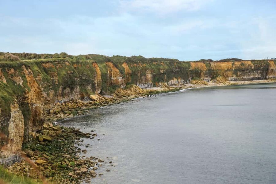 From Paris: Normandy D-Day Beaches Day Trip - Pointe du Hoc and the attack on the cliffs
