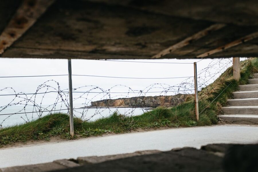 From Paris: Normandy D-Day Landing Beaches Full-Day Tour - Lunch gives the long day a needed pause