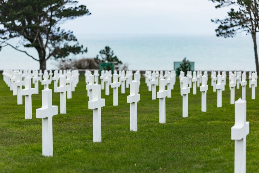 From Paris: Normandy D-Day Landing Beaches Full-Day Tour - Longues-sur-Mer shows the German side of the coast