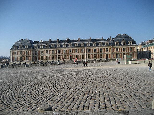 From Paris: Versailles Guided Tour by Deluxe Minibus - Why this Versailles tour works well from Paris