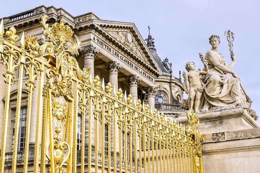 From Paris: Versailles Palace & Gardens with Transportation - Is the $100 price fair?